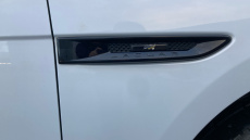 Jaguar F-Pace 2.0d [180] Chequered Flag 5dr Auto AWD Diesel Estate